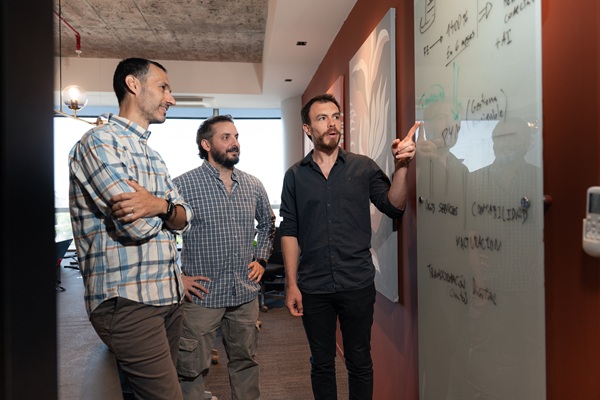 Gabriel Nardone, Emilio Orsi y Hernán Albano al frente de PYMO.